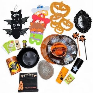 Halloween Party Supplies Set - Orange, Black, Green